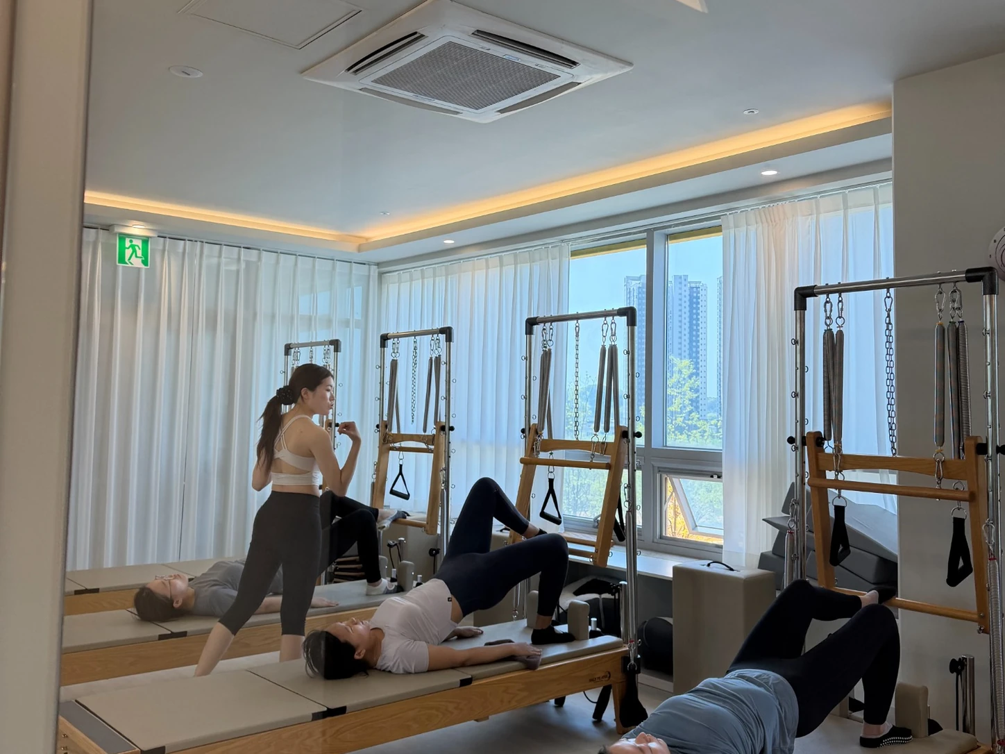 임산부 산후 기능회복 운동 교육 장면